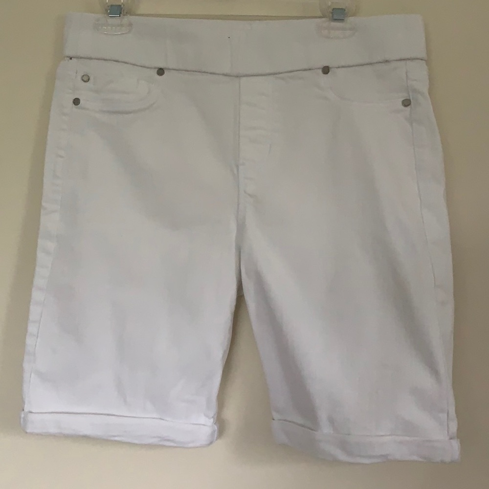 Liverpool stretch shorts